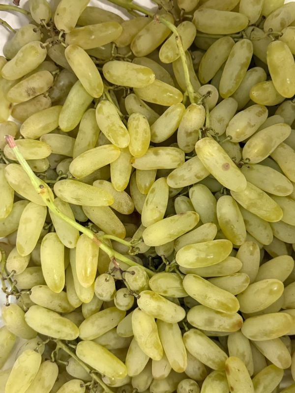 Fresh Ladies' Fingers Grapes 1 kg