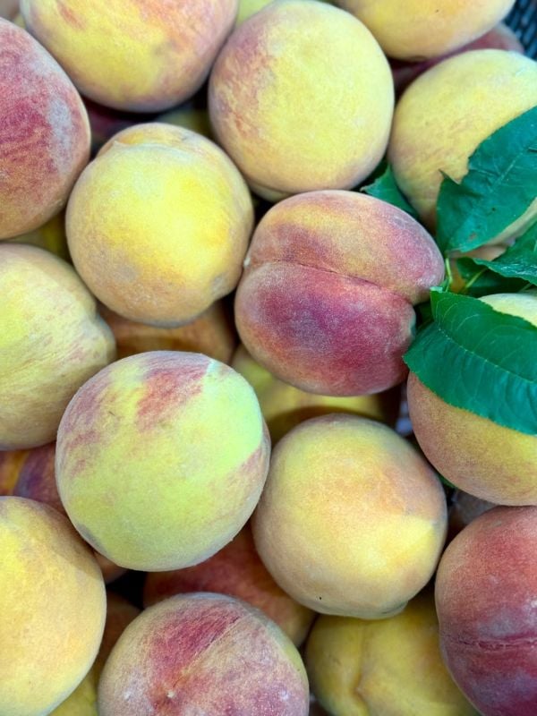 Fresh Armenian Peaches 500 g
